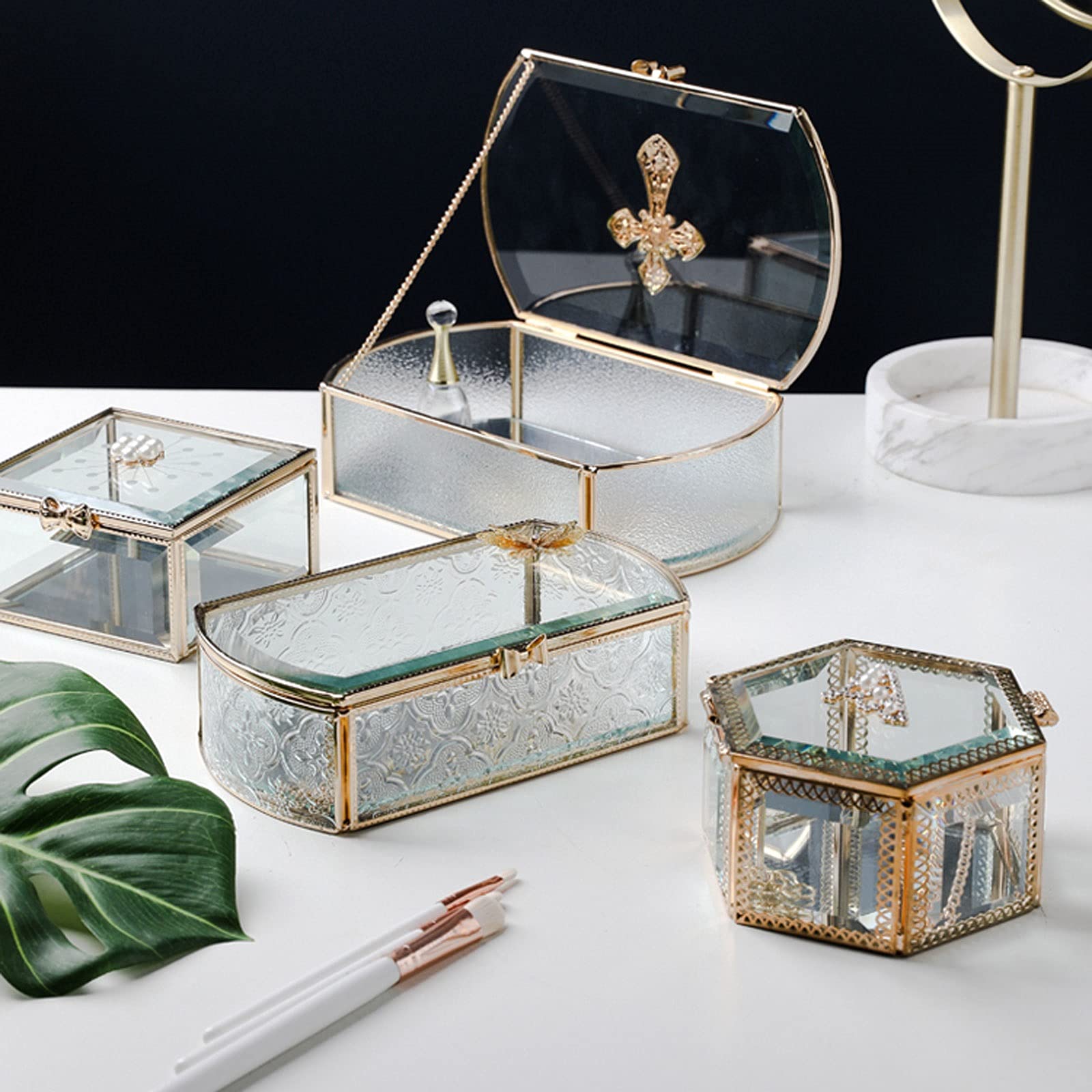 ヴィクトリアン様式アールヌーヴォー ピューター宝石箱 ジュエリー