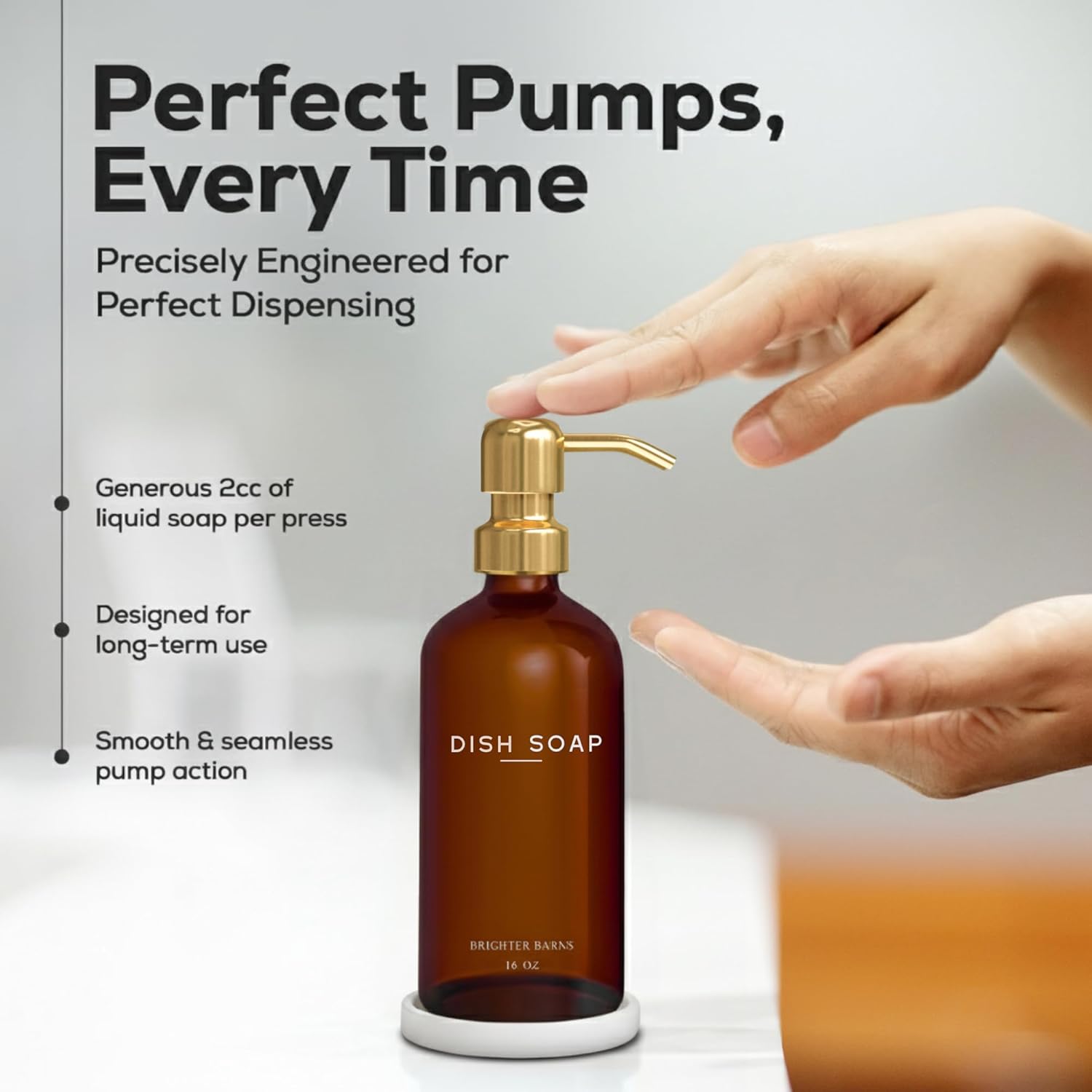 模造刀 太刀 金茶柄 鶴羽透し丸鍔 太刀造り龍図黒呂鞘