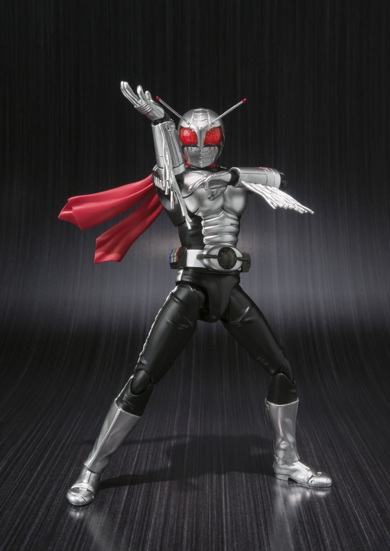 Amazon.com: Bandai Tamashii Nations Masked Rider Super-1 - S.H.