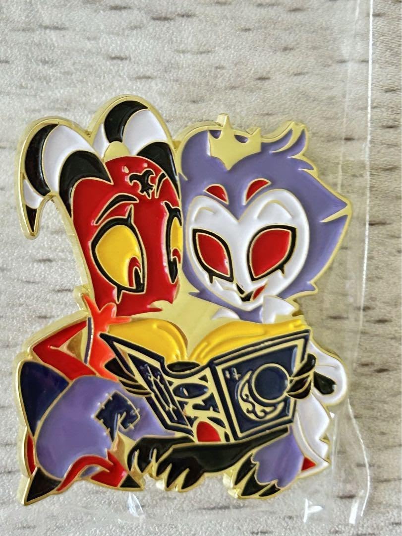 Amazon | ヘルヴァボス ストラス ブリッツ ハズビンホテル ピン バッジ