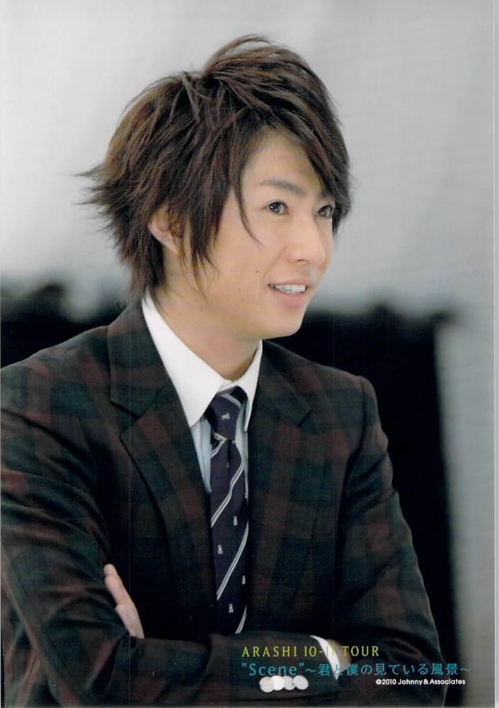 Amazon.co.jp: 嵐 相葉雅紀 【公式写真・スリーブ付き】 a 019 : ホビー