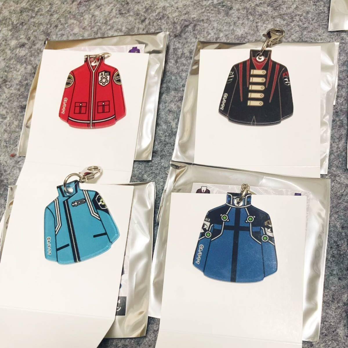 Amazon.co.jp: ワールドトリガー 隊服アクリルチャーム 全10種