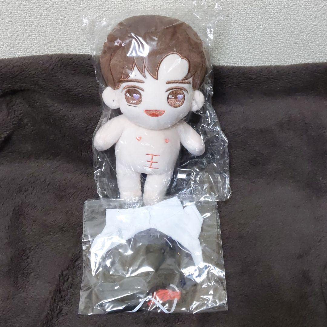 Amazon.co.jp: 東方神起チャンミンぬいぐるみ21cm服 : おもちゃ