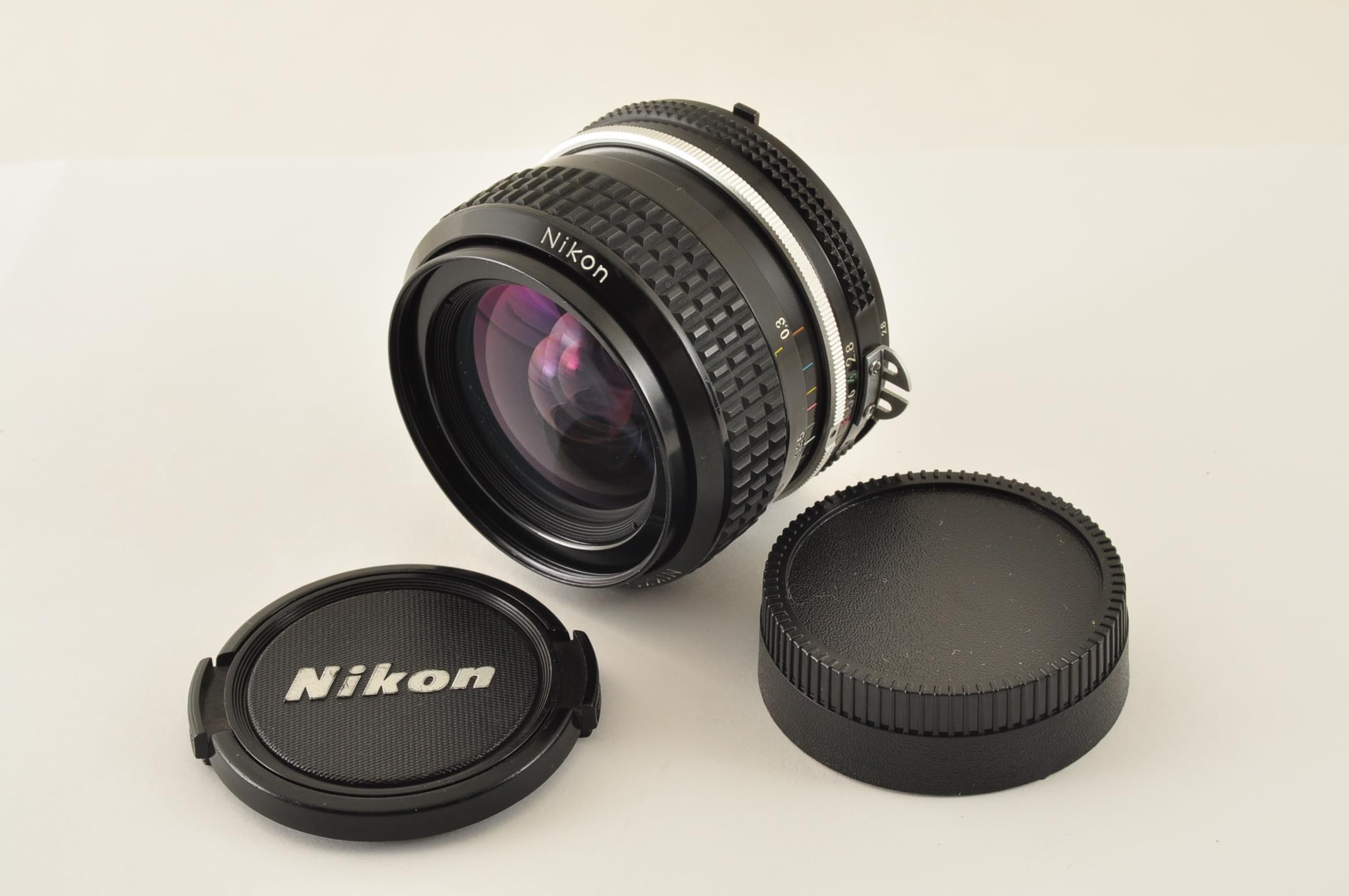 Amazon.co.jp: Nikon ニコン Ai NIKKOR 28mm F2.8 : 家電＆カメラ