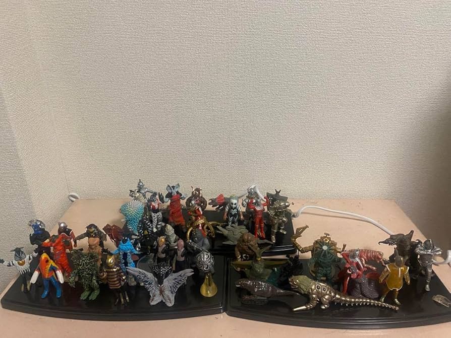 Amazon.co.jp: HG ウルトラセブン 宇宙人 星人 怪獣 セミコンプリート