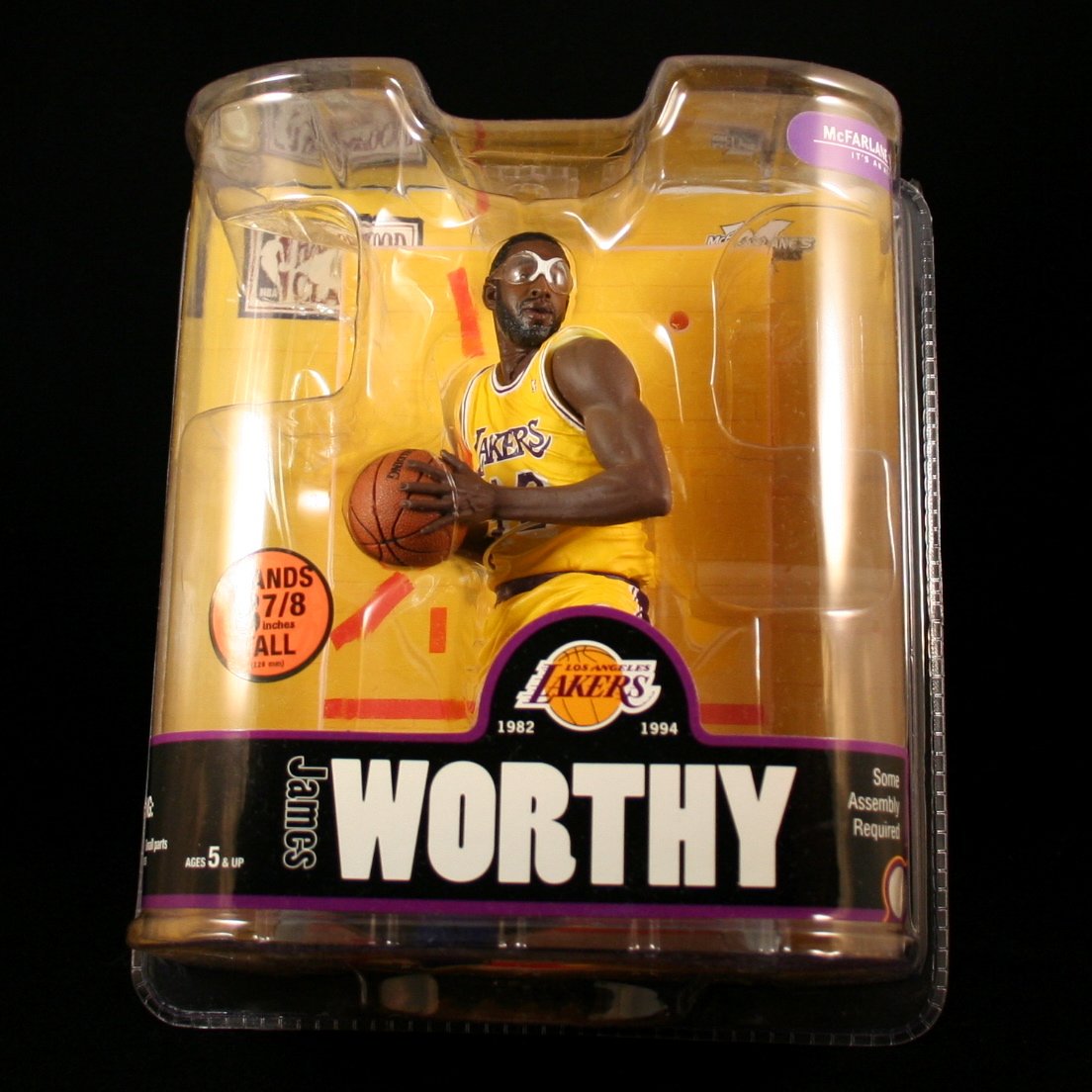 Amazon.com: Sports Picks James Worthy / Los Angeles Lakers Yellow