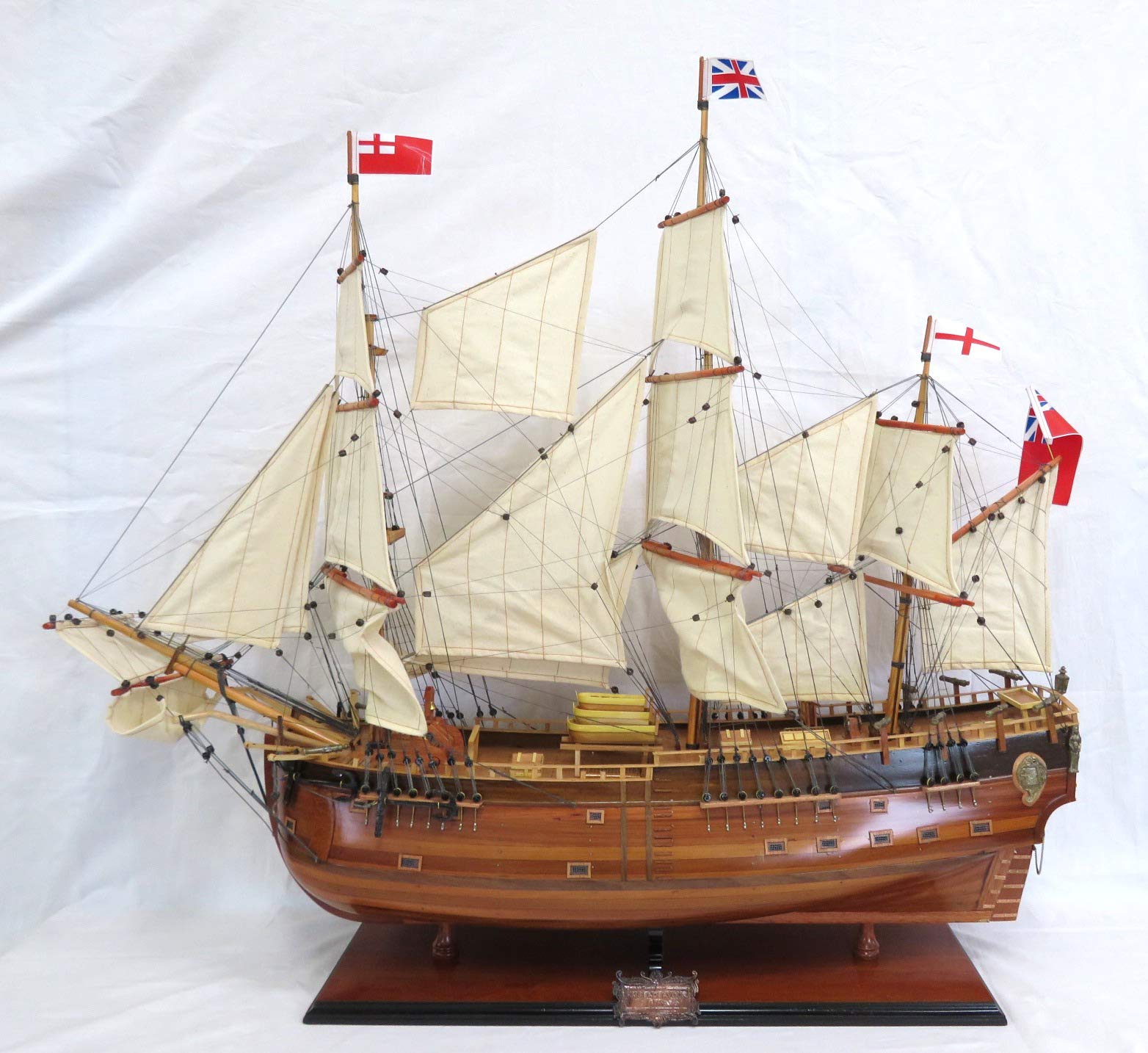 Amazon | 38インチ HMS エンデバー ジェームズ クック 帆船模型 完成品