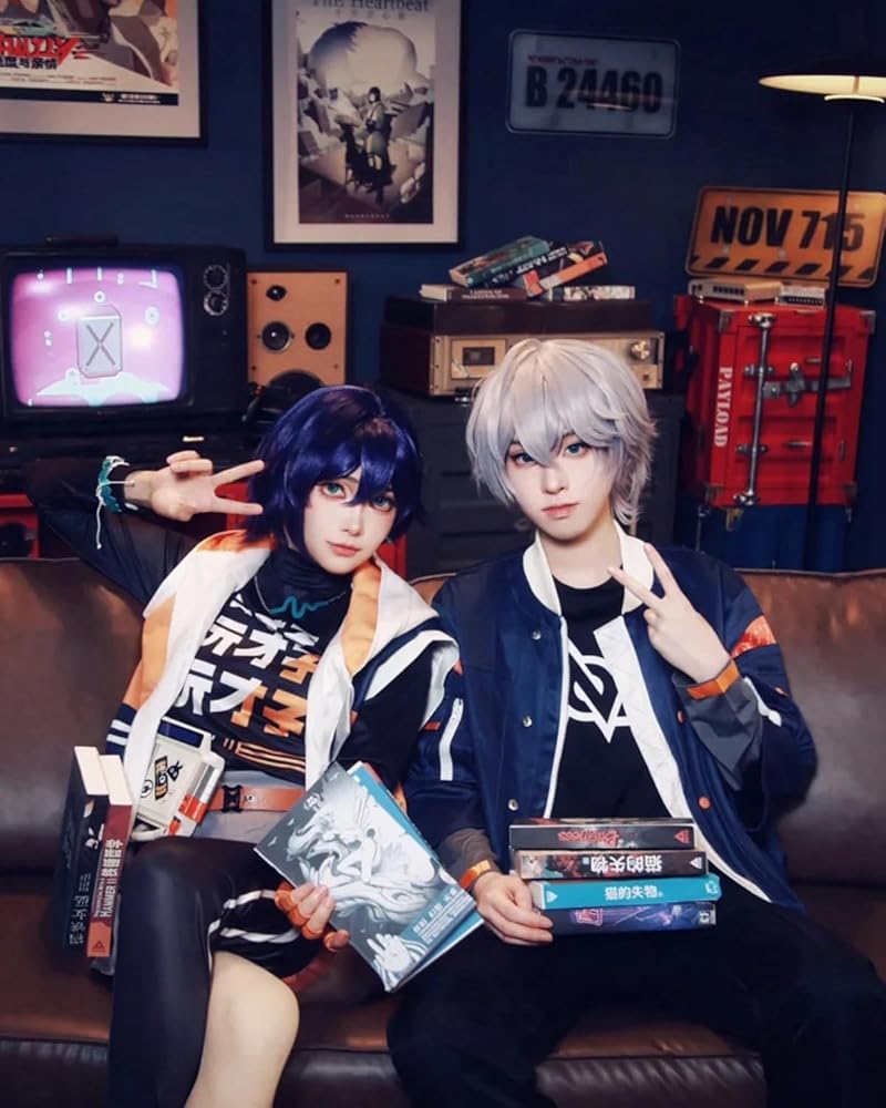 Amazon.co.jp: [神併良品] アキラ コスプレ ウィッグ付き パエトーン