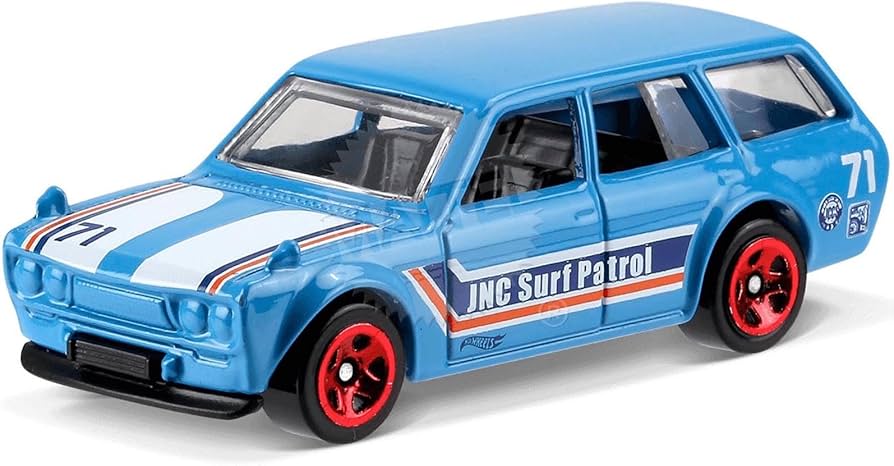 Amazon.com: Hot Wheels 2017 Surf's Up '71 Datsun Bluebird 510