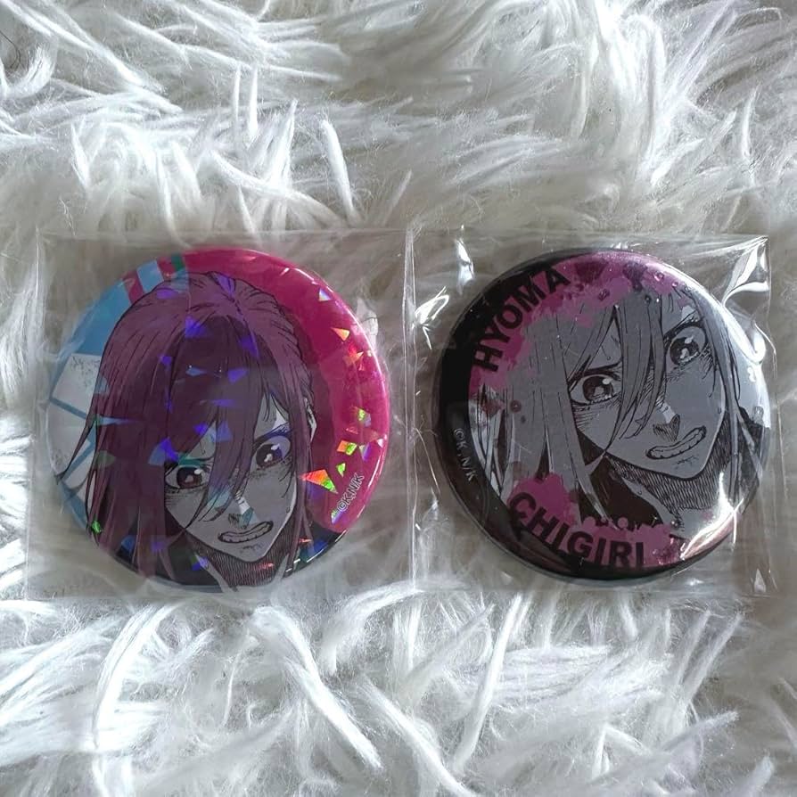 Amazon.co.jp: 初販 千切豹馬 ジュエリー缶バッジ ホログラム缶バッジ