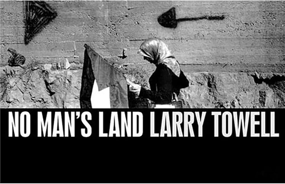Amazon | No Man's Land | Towell, Larry | 20th Century