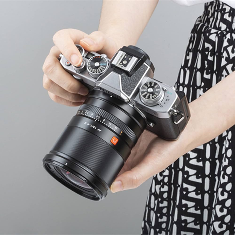 Amazon.co.jp: VILTROX 13mm F1.4 Zマウント 超広角レンズ 単焦点 AF