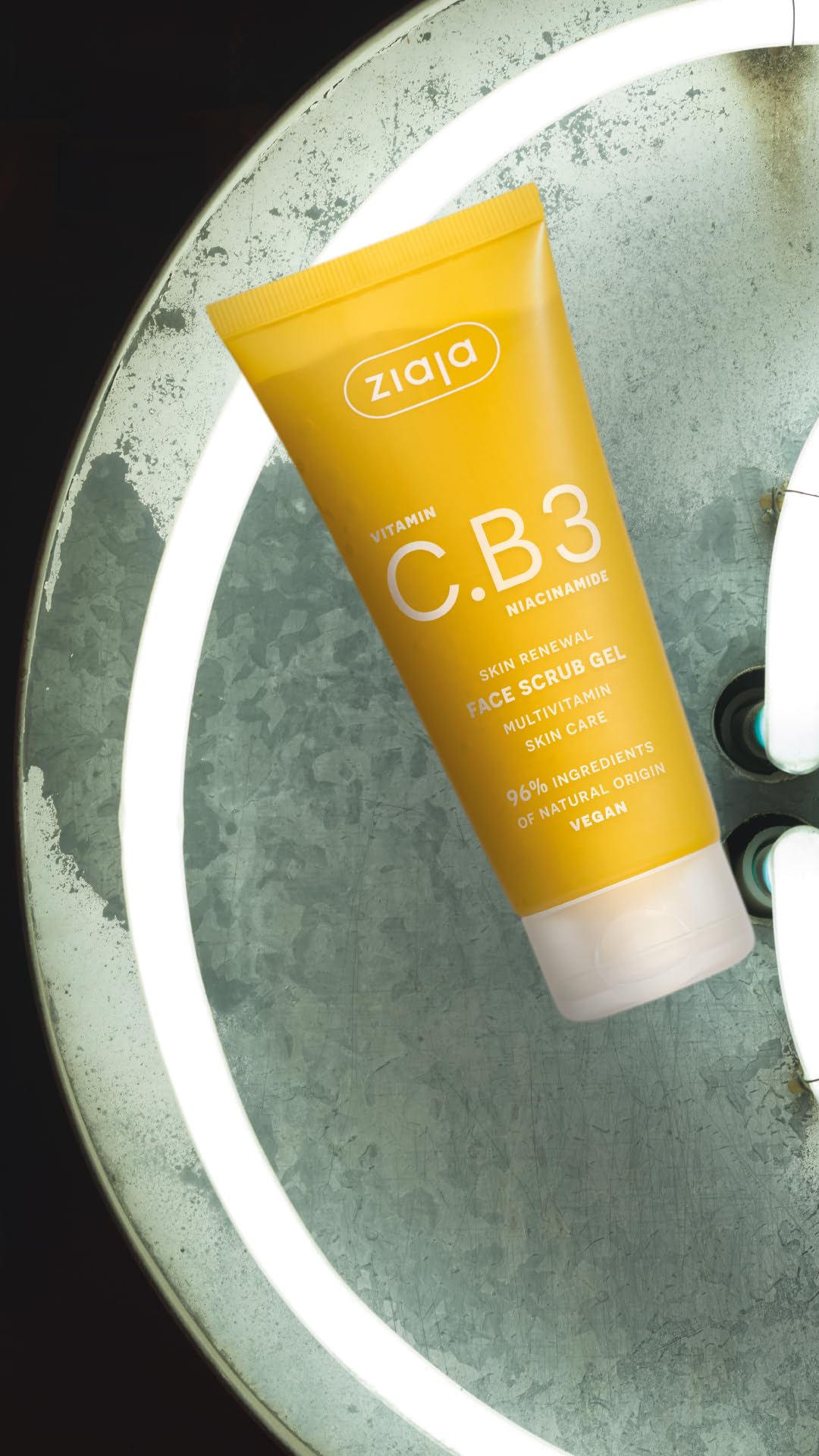Amazon.com: Ziaja Vitamin C.B3 NIACINAMIDE - Face Scrub Gel