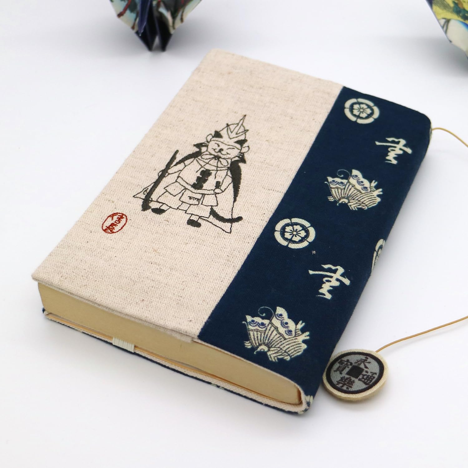 Amazon | 文月 ブックカバー 文庫本サイズ 猫武将シリーズ 「織田信長