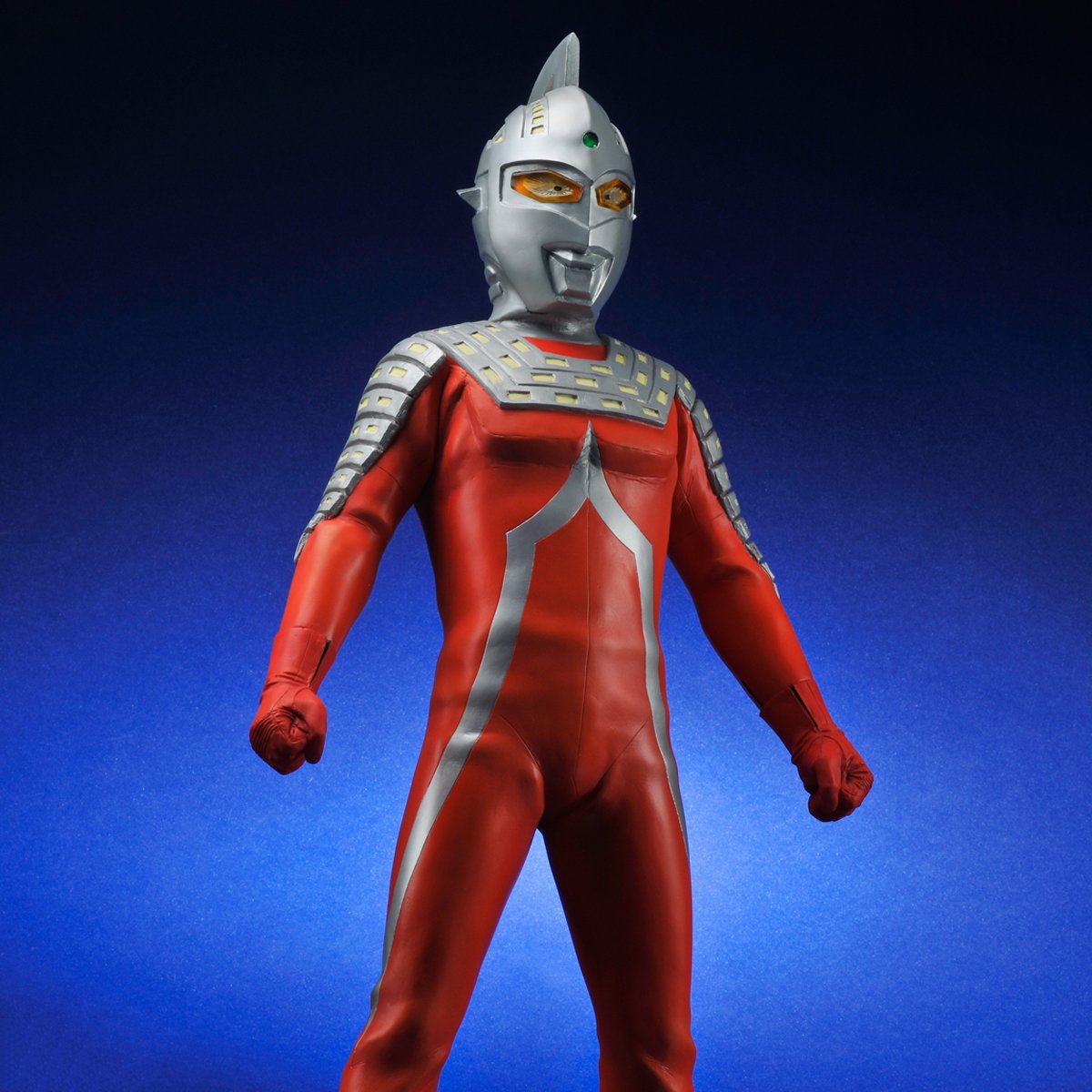 Amazon | ギガンティックシリーズ ウルトラセブン 全高約500mm PVC製