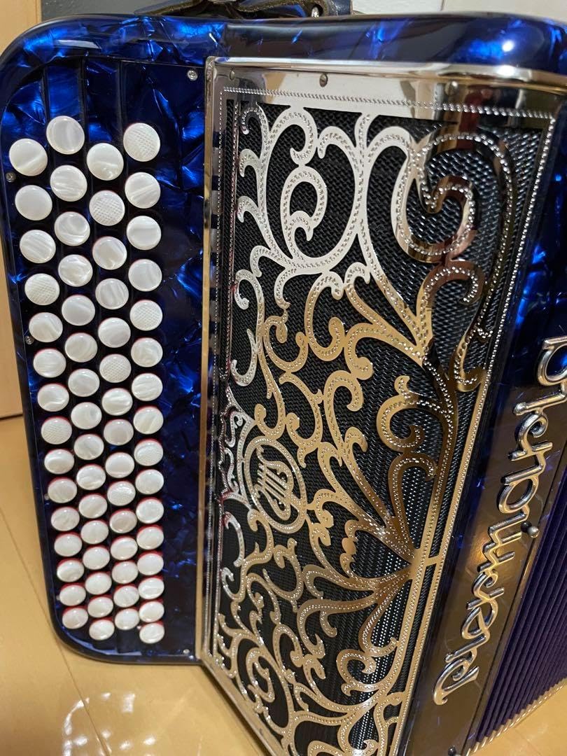 ヒ*ム様 Piermaria ボタン式アコーディオン ハードケース付