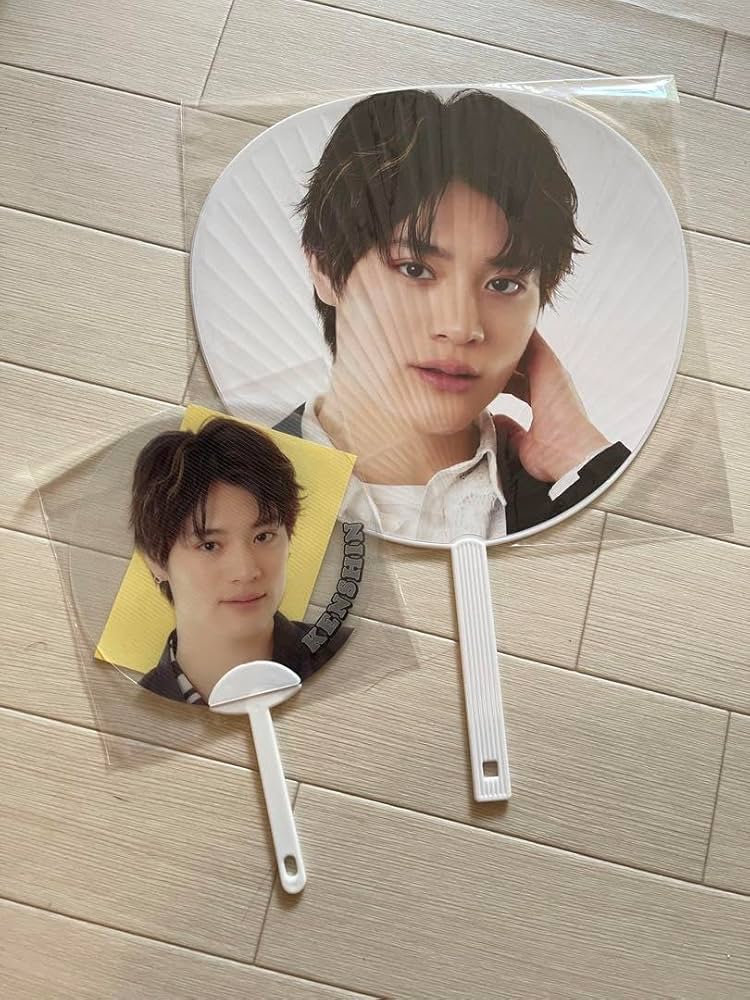 Amazon.co.jp: ONE N' ONLY ワンエン 上村謙信 KENSHIN うちわ : おもちゃ