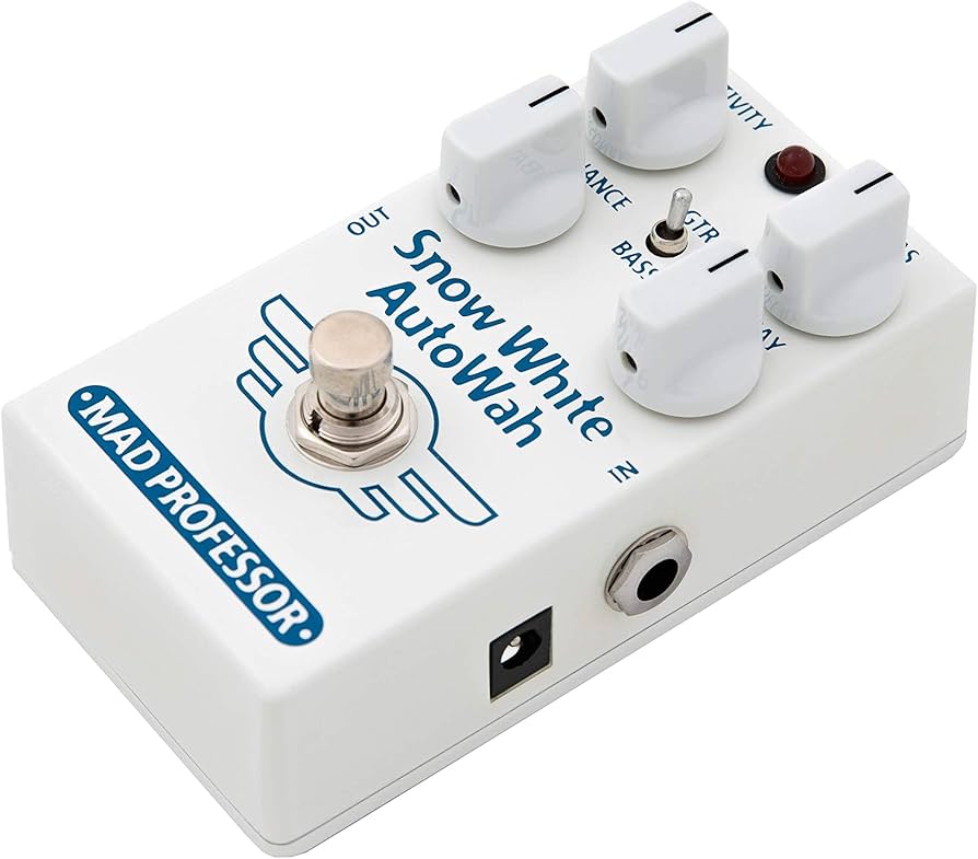 Amazon.com: Mad Professor Snow White AutoWah Effect Pedal