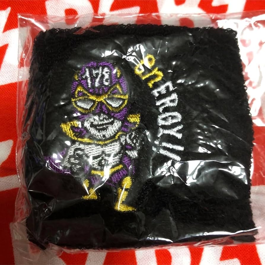 Amazon.co.jp: B'z 稲葉浩志 178マン リストバンド グッズ : おもちゃ