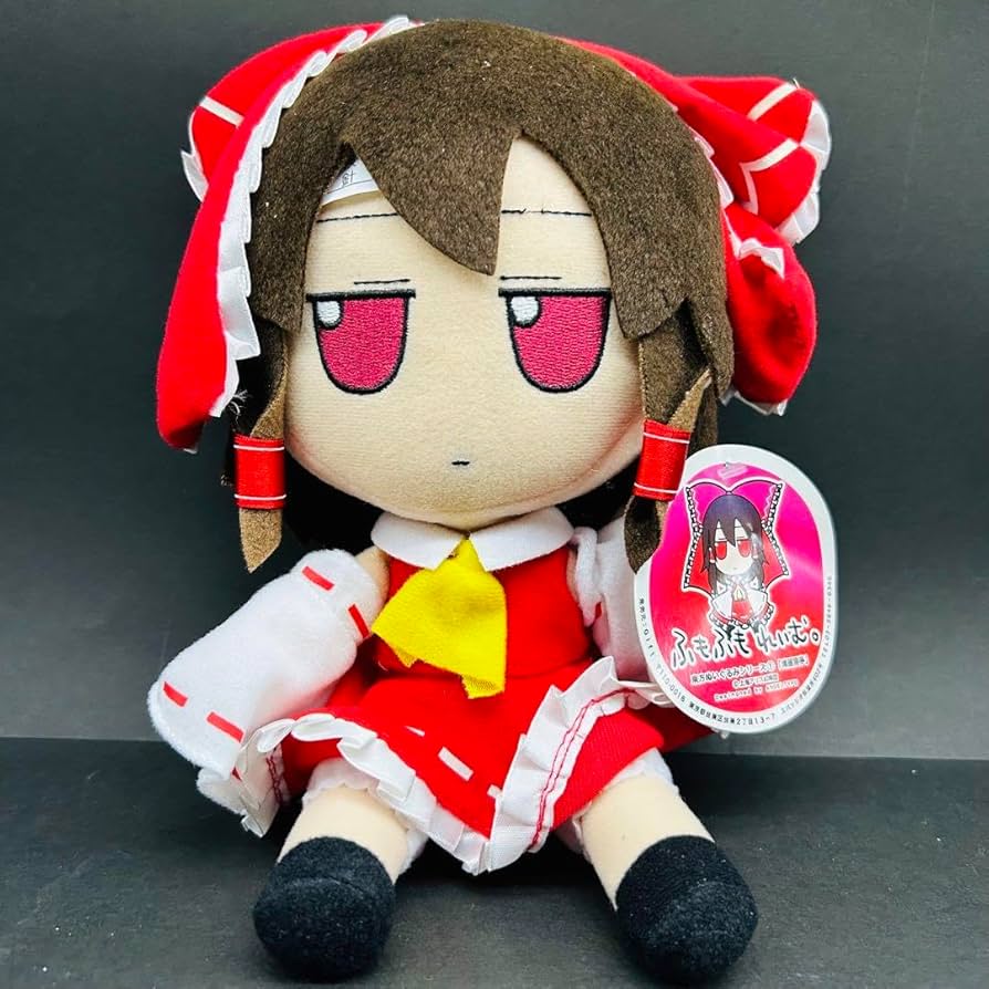 Amazon.co.jp: 東方 博麗霊夢 ふもふもれいむ。 マスコット : おもちゃ