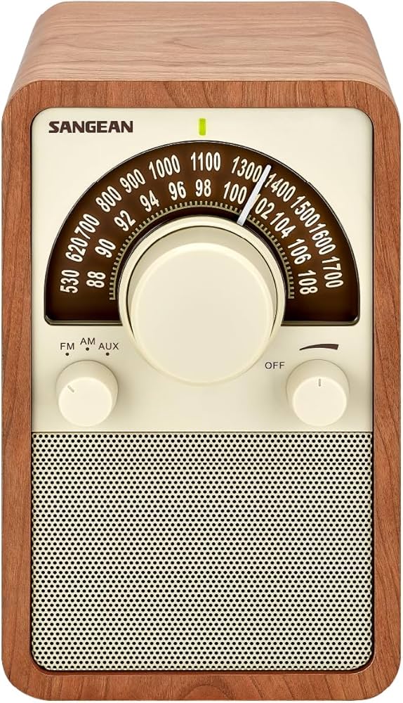 Amazon.com: AM/FM Table Top Wooden Radio (Walnut) : Electronics