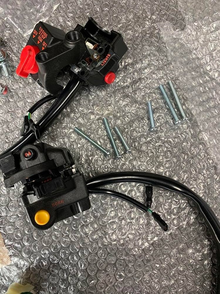 Amazon.co.jp: CBX400F スイッチボックス 左右 セット CBX550F CBX