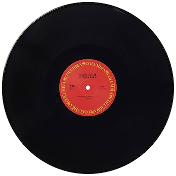 Amazon.co.jp: BITCHES BREW [Analog]: ミュージック