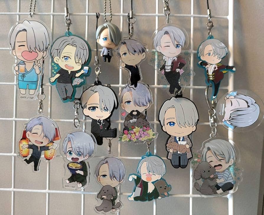 Amazon.co.jp: ユーリ on ICE ヴィクトル グッズまとめ売り : おもちゃ