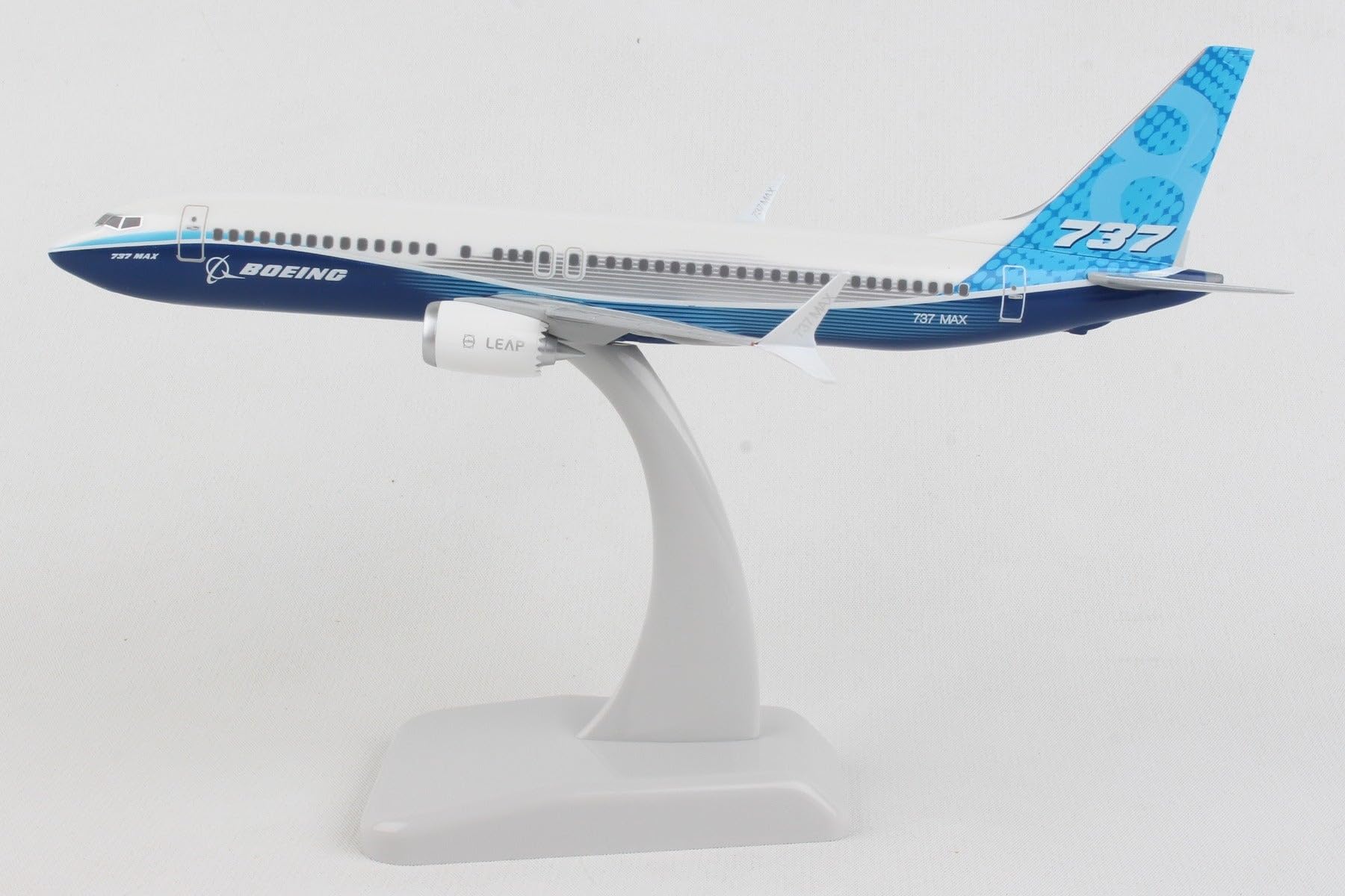 Amazon | hogan wings 1/200 ボーイング 737 MAX 8 ボーイングハウス