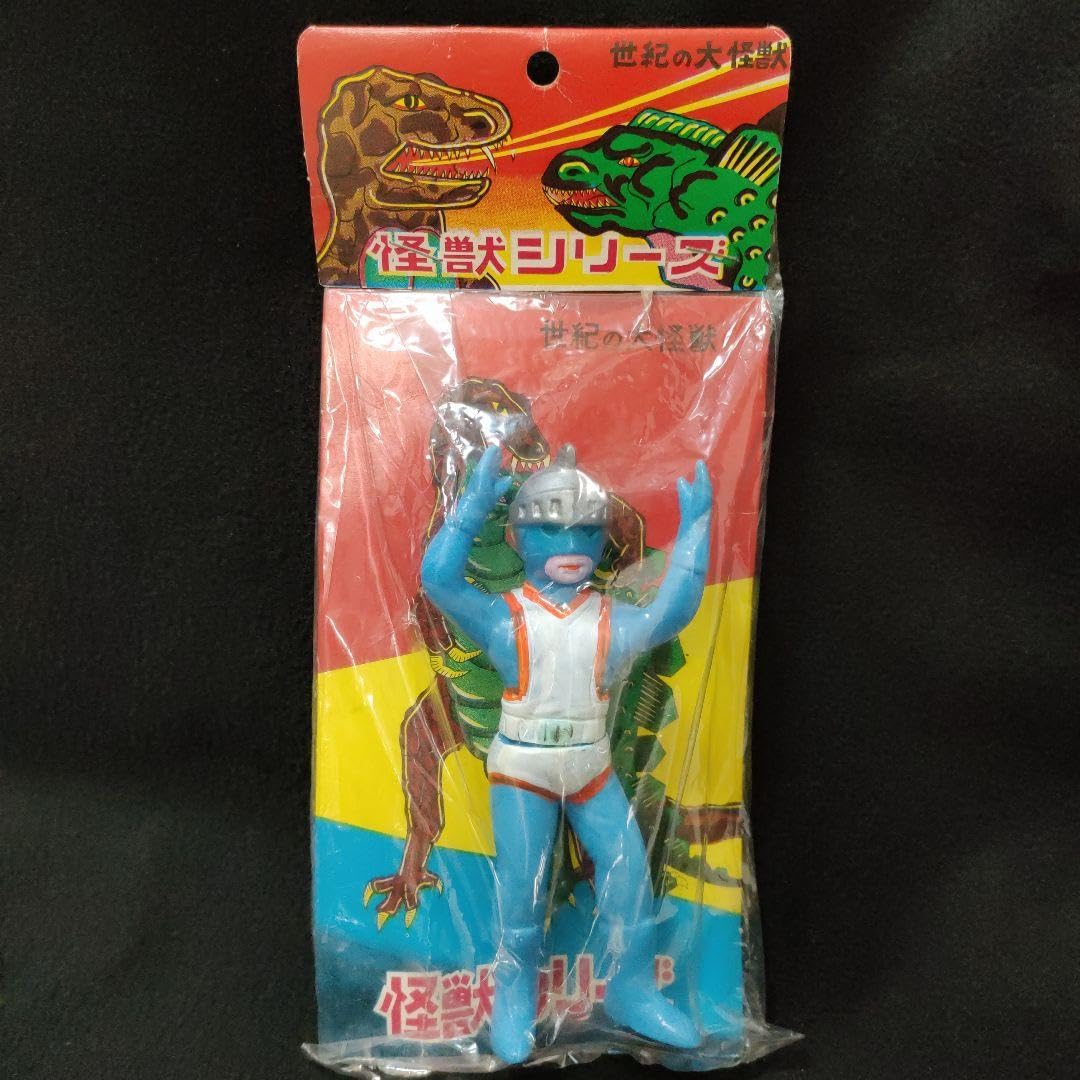 Amazon.co.jp: シルバー仮面 パチ ソフビ 怪獣シリーズ 特撮 : おもちゃ