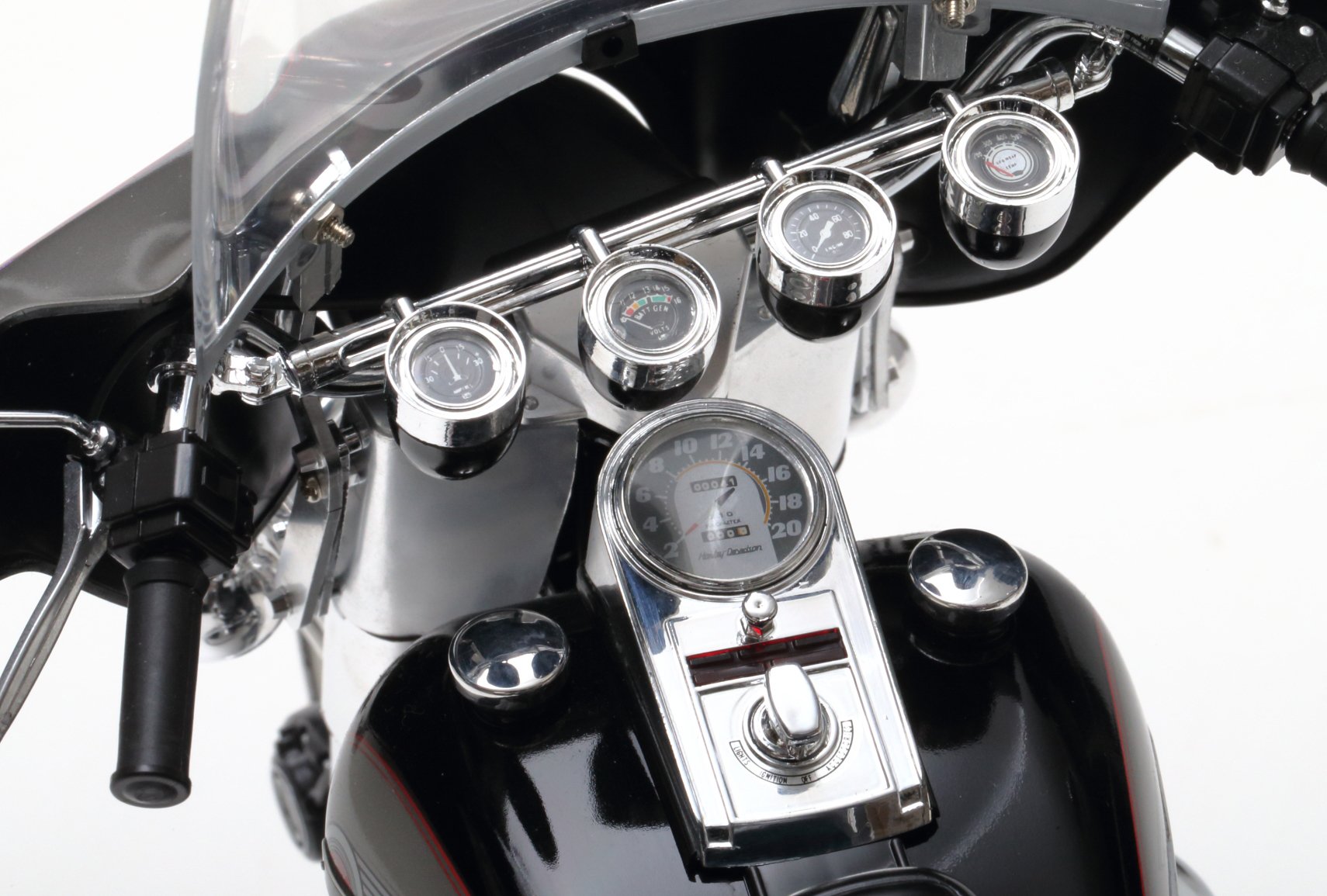 Amazon | タミヤ 1/6 オートバイシリーズ No.37 ハーレーダビッドソン