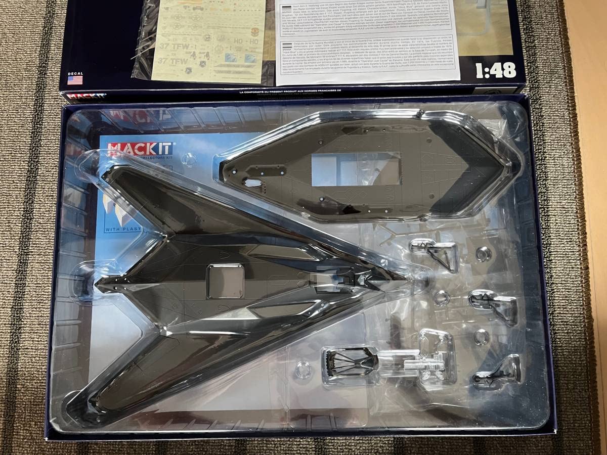 Amazon.co.jp: Stealth Fighter MACKIT F-117A Aluminum Die Cast 1/48