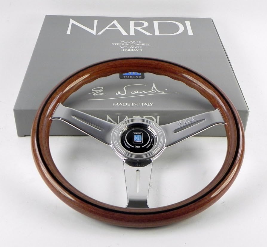 Amazon.co.jp: NARDI(ナルディ) CLASSIC(クラシック) ウッド