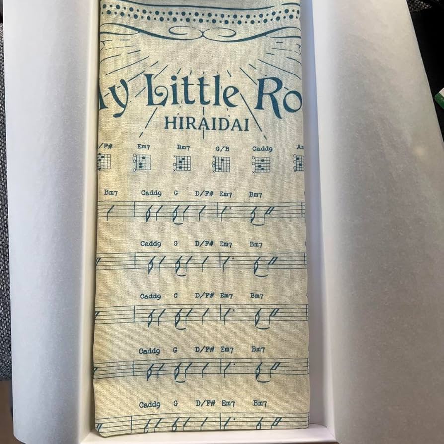 Amazon.co.jp: 平井大 localsonly 限定バンダナ 直筆サイン : Clothing