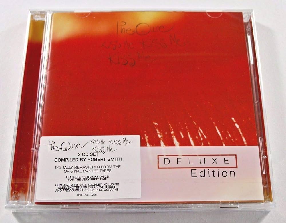 Amazon.co.jp: Kiss Me, Kiss Me, Kiss Me: ミュージック