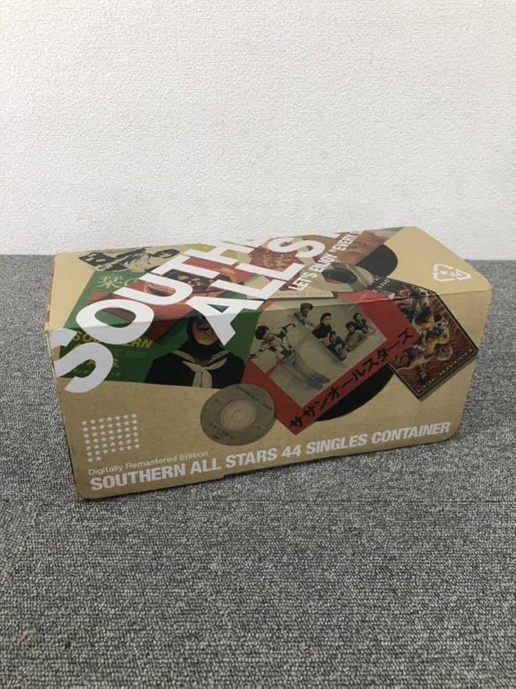 Amazon.co.jp: サザンオールスターズ 44 SINGLES CONTAINER シングル
