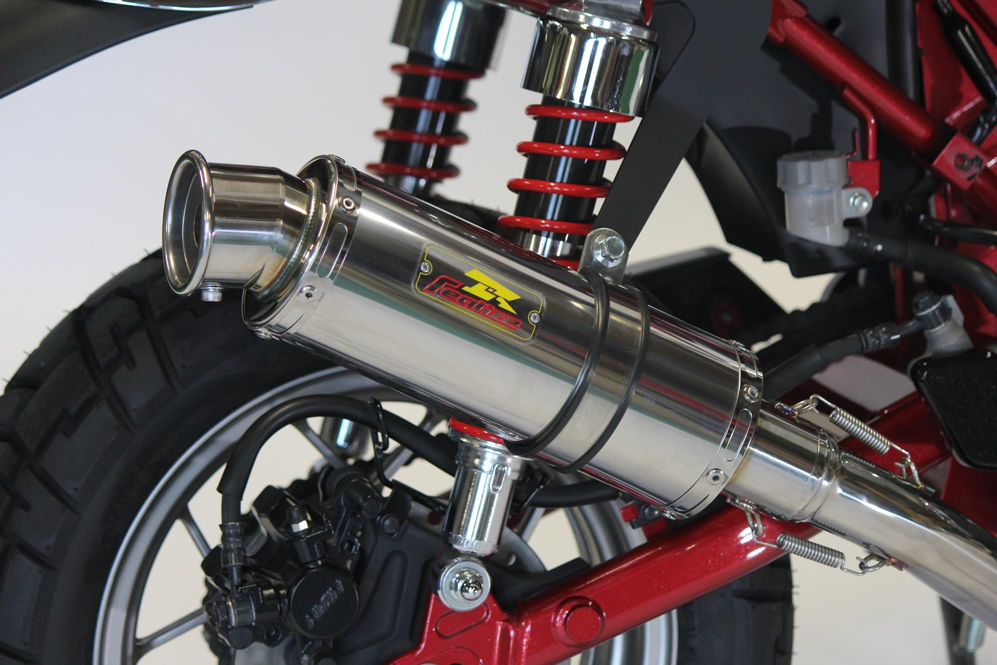 Amazon | Realize モンキー125 マフラー 2BJ-JB02 8BJ-JB03 EMPLESS