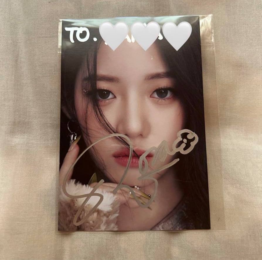 Amazon.co.jp: BABYMONSTER RORA ロラ ローラ サイン : おもちゃ