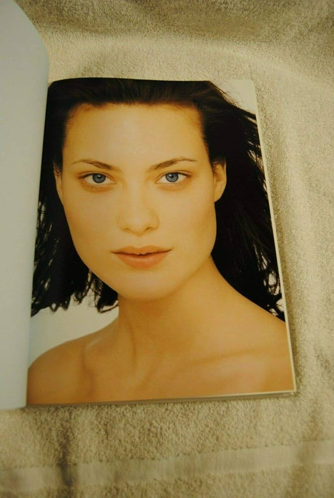 Making Faces: Aucoin, Kevyn: 9780316286862: Amazon.com: Books