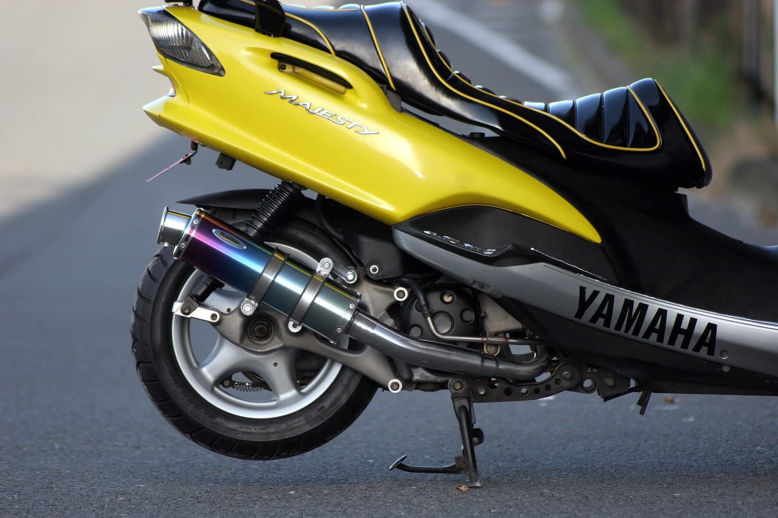 Amazon | Realize マジェスティ125 バイクマフラー 5CA キャブ車・FI車