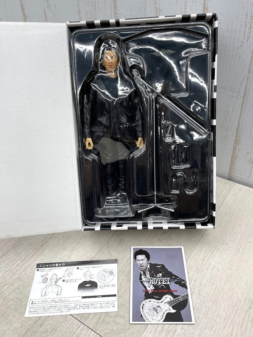 Amazon.co.jp: ライブ会場限定 布袋寅泰 リアルアクションフィギュア 1