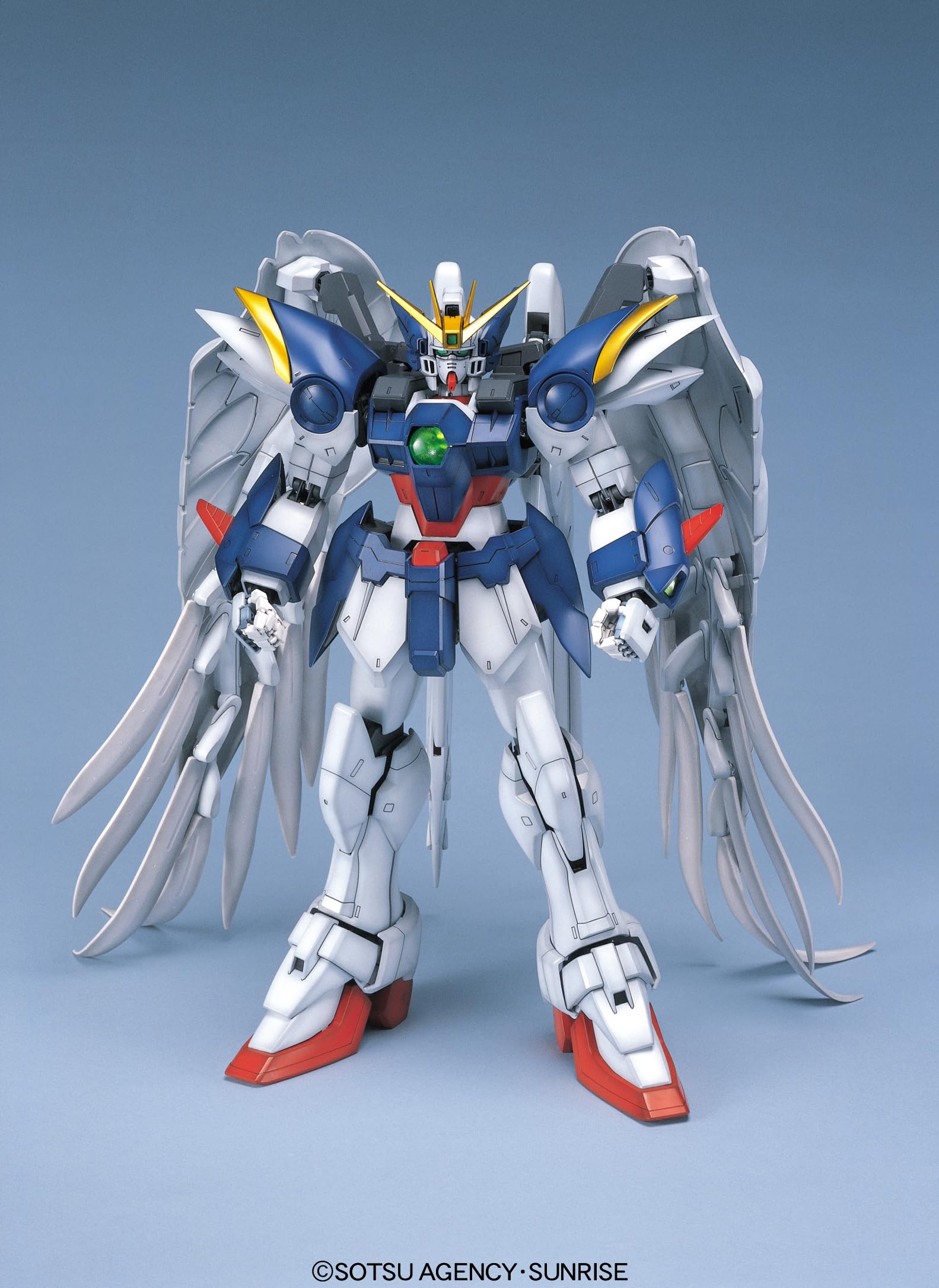 Amazon.co.jp: Bandai Wing Gundam Zero Custom 1/60, Perfect Grade