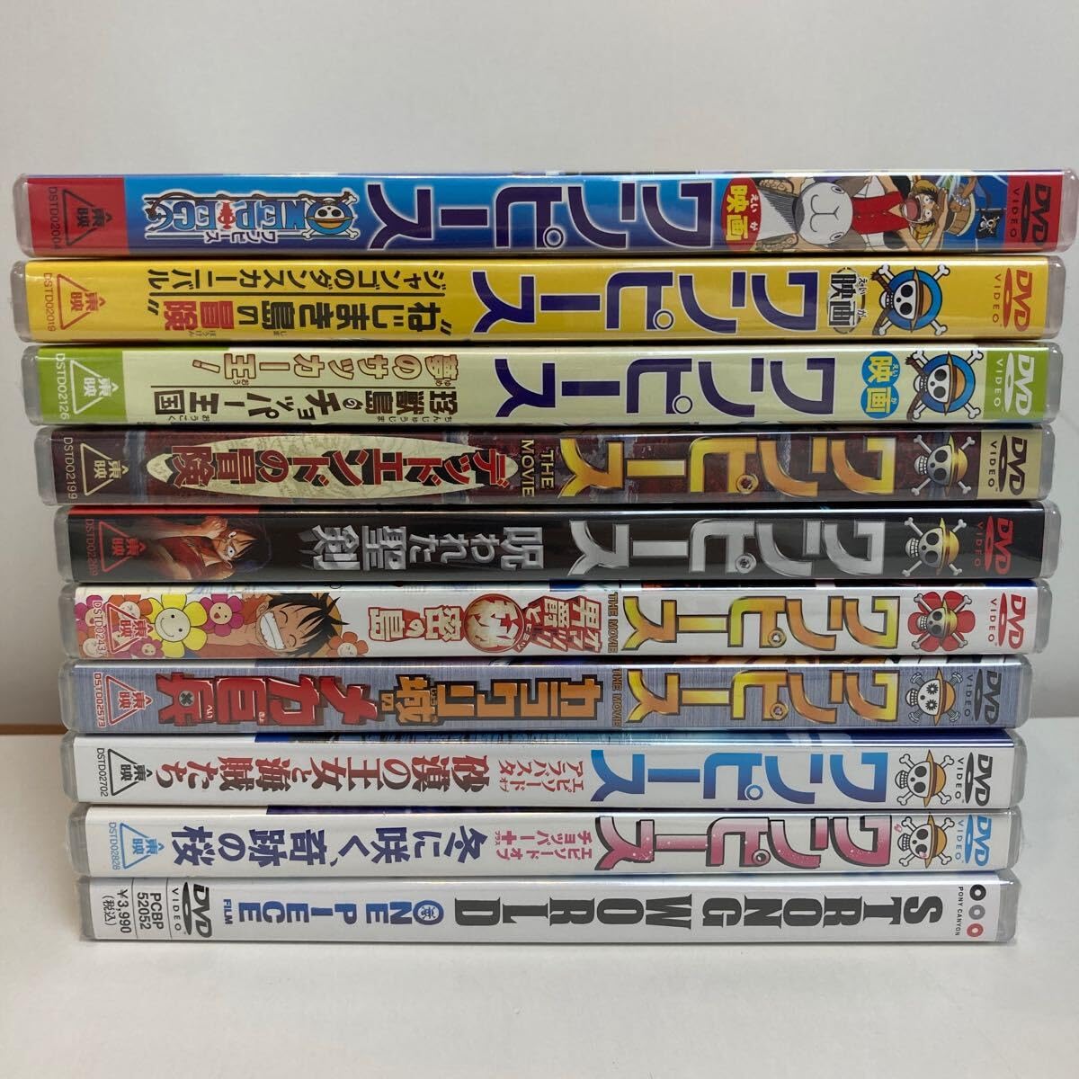 Amazon.co.jp: 希少 レア 未開封 ワンピース 劇場版DVD全10作品セット