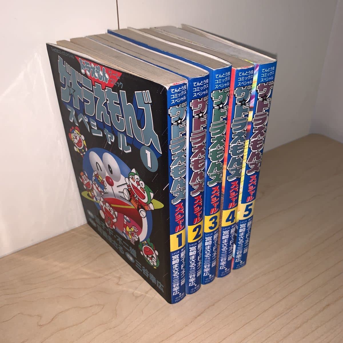 Amazon.co.jp: 11冊セット 12巻＋ロボット養成学校編3巻あり 初版ザ