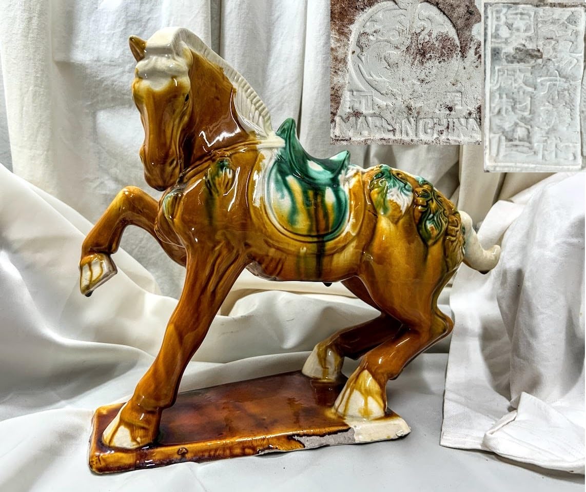 Amazon.co.jp: 中国 洛陽美術陶瓷場 唐三彩馬俑 躍動感のある駿馬 高29