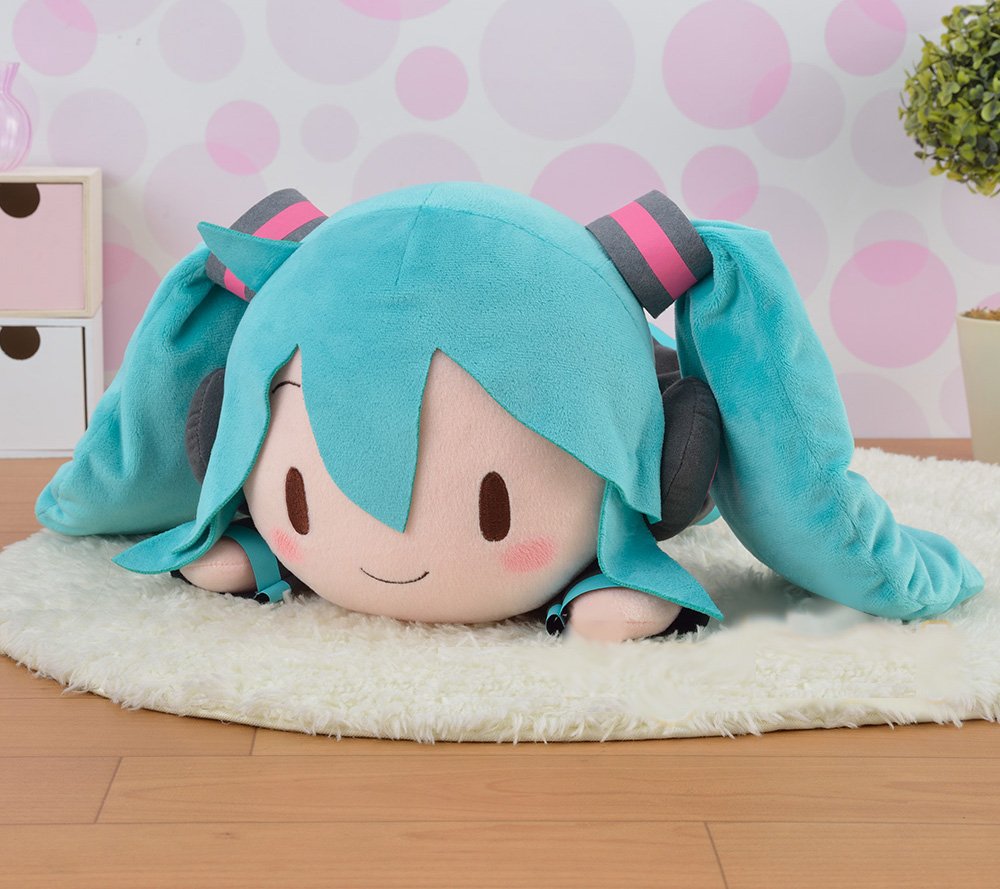 Amazon.co.jp: 初音ミクシリーズ MEJ寝そべりぬいぐるみ 40cmのBIG