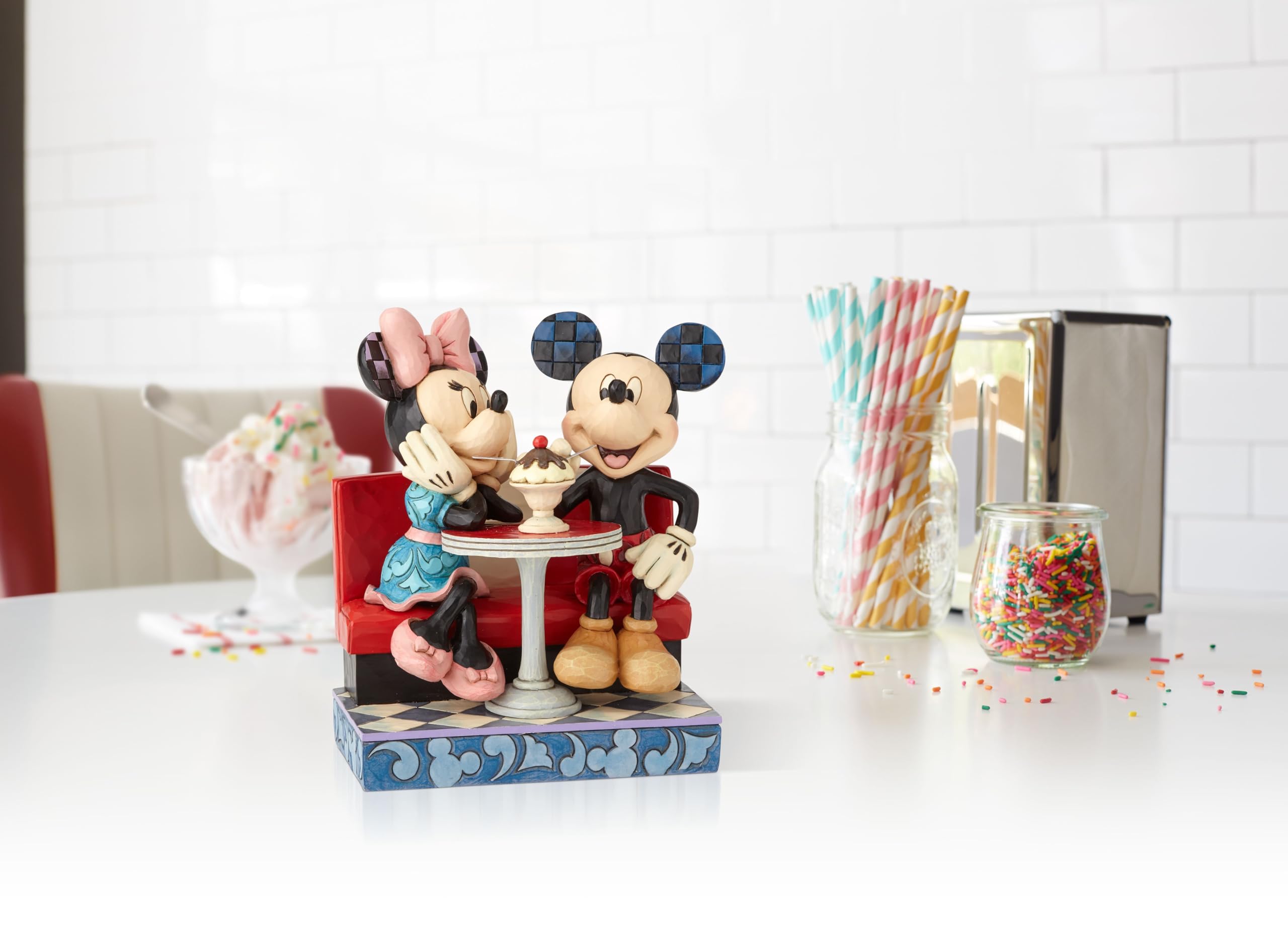 Amazon.co.jp: Enesco Disney Traditions by Jim Shore Mickey and