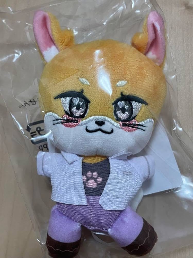 Amazon.co.jp: Kep1er ヨンウン ぬいぐるみ : おもちゃ