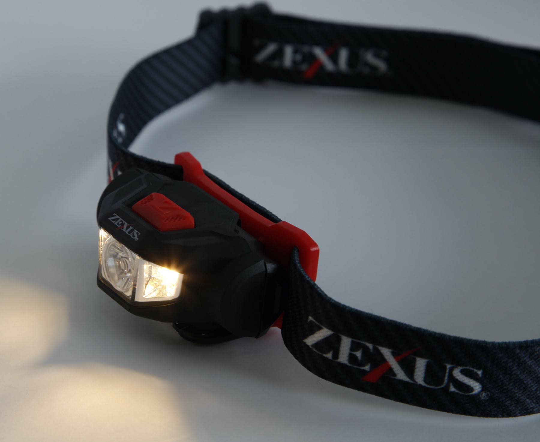 Amazon | ZEXUS(ゼクサス) LEDライト ZX-255 [最大200ルーメン メイン