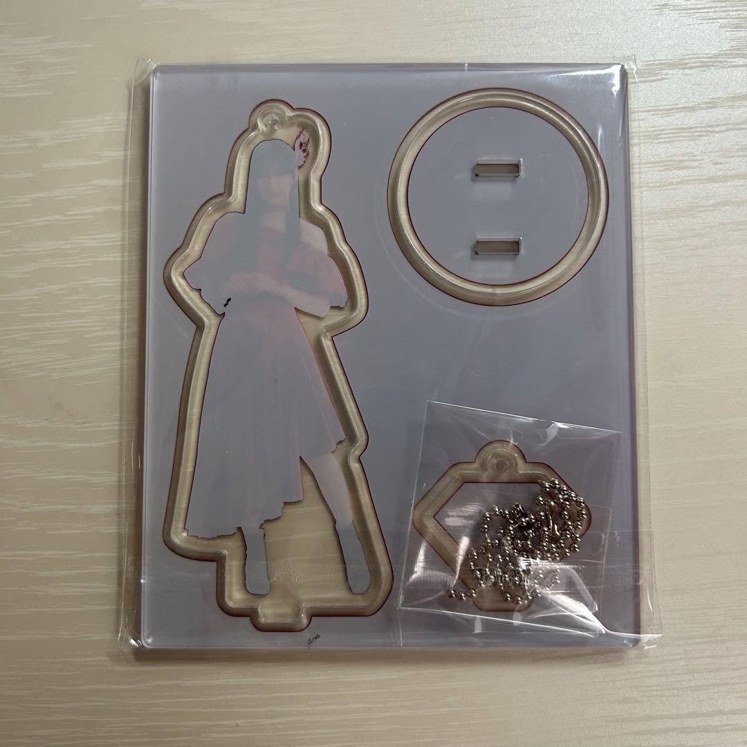 Amazon.co.jp: ≠ME ノイミー 蟹沢萌子 アクスタ アクリルスタンド